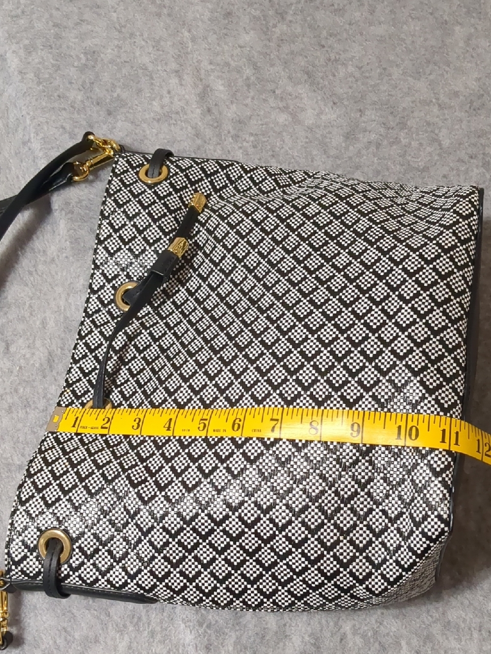 Lauren Ralph Lauren Dryden Debby Drawstring Bucket Black & White Bag - Picture 8 of 13